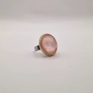 Verstelbare ring oud roze.